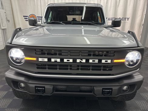 Used 2022 Ford Bronco Big Bend w/ Sasquatch Package image 4
