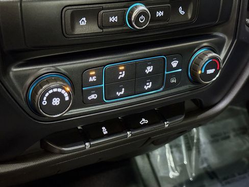 Used 2018 GMC Sierra 1500 2WD Regular Cab image 18