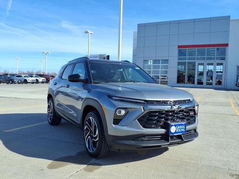 New 2026 Chevrolet TrailBlazer RS w/ Convenience Package AWD/4WD image 3