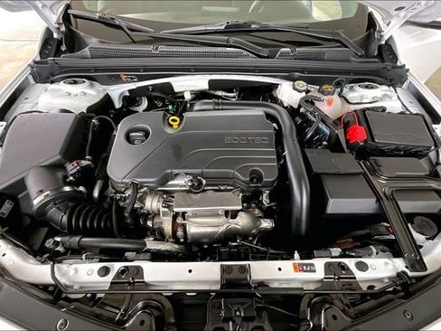 Used 2024 Chevrolet Malibu LT image 21