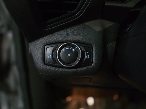 Used 2017 Ford C-MAX SE image 27