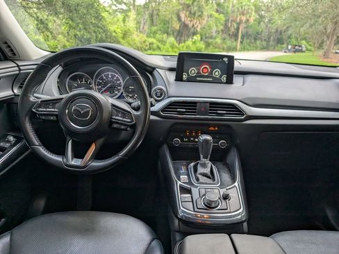 Used 2019 MAZDA CX-9 Touring FWD image 11