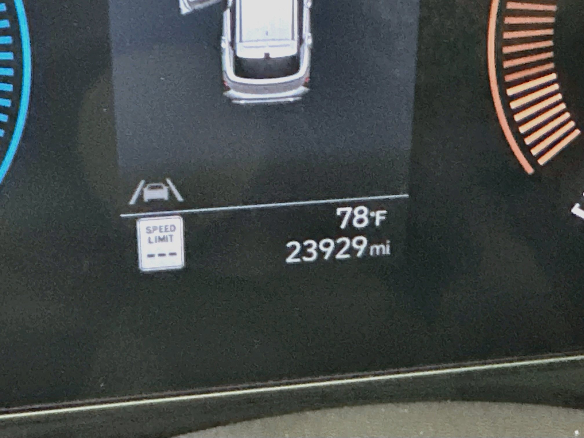 Used 2025 Hyundai Kona SEL FWD image 19
