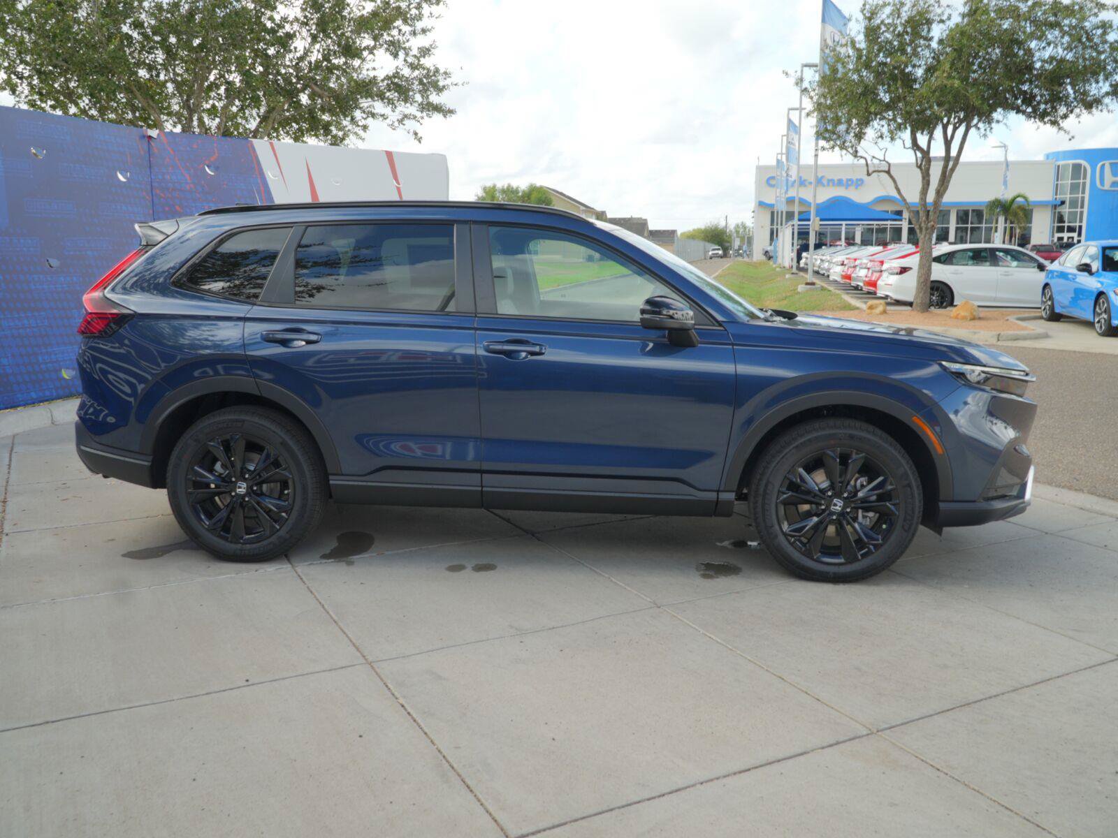 New 2027 Honda CR-V Sport Touring image 4