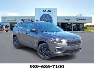 Used 2019 Jeep Cherokee Latitude Plus AWD/4WD 360° Tour