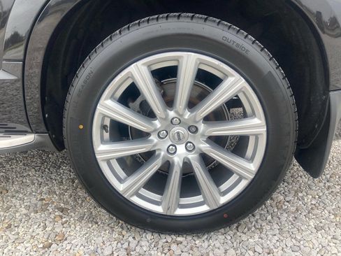 Used 2016 Volvo XC90 T8 Inscription w/ Vision Package image 22