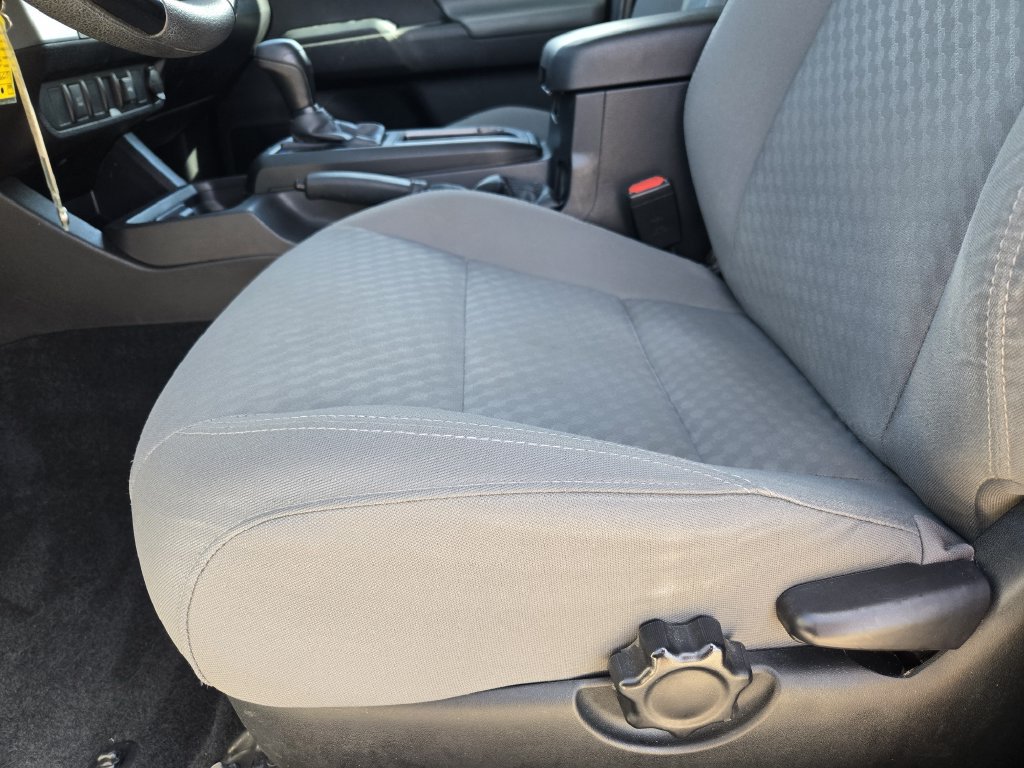 Used 2022 Toyota Tacoma SR RWD image 25