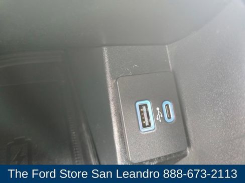 Certified 2024 Ford Edge ST-Line image 21