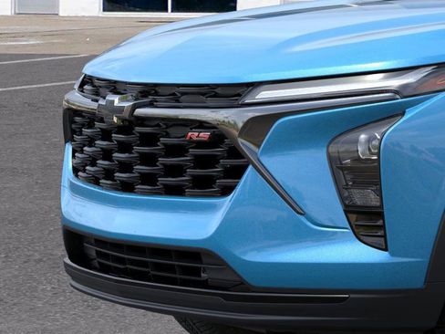 New 2026 Chevrolet Trax RS w/ Driver Confidence Package FWD image 15