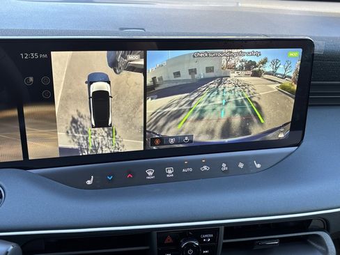 New 2026 Nissan Leaf SV+ image 18