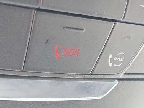 Certified 2022 Mercedes-Benz GLC 300 4MATIC image 9