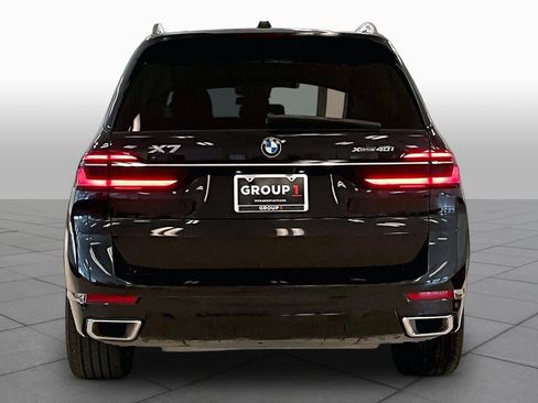 Used 2023 BMW X7 xDrive40i w/ Premium Package AWD/4WD image 4