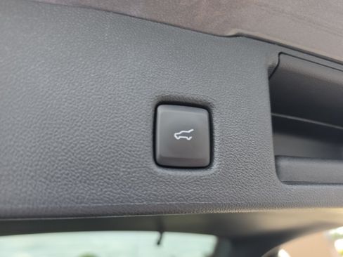 Used 2024 Ford Escape ST-Line AWD/4WD image 14