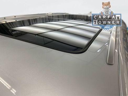 Used 2017 Cadillac XT5 Premium Luxury image 13