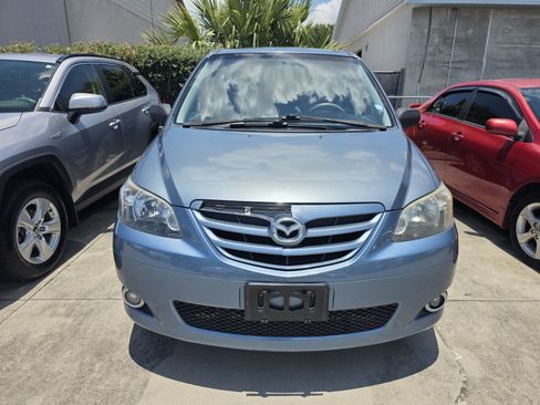 Used 2004 MAZDA MPV LX w/ LX Plus Pkg FWD image 2
