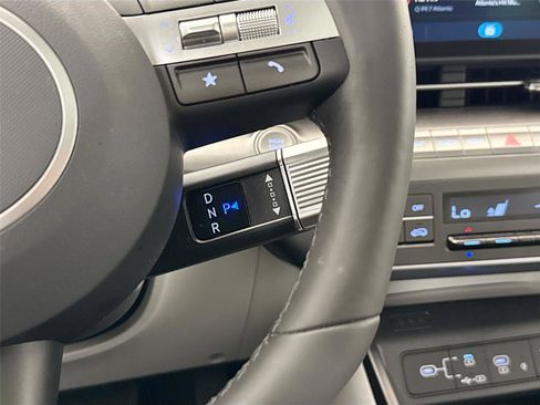 Used 2024 Hyundai Kona Limited FWD image 28
