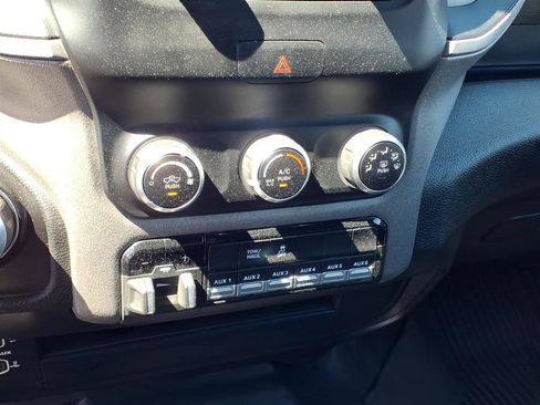 Used 2024 RAM 2500 Tradesman w/ Chrome Appearance Group AWD/4WD image 26