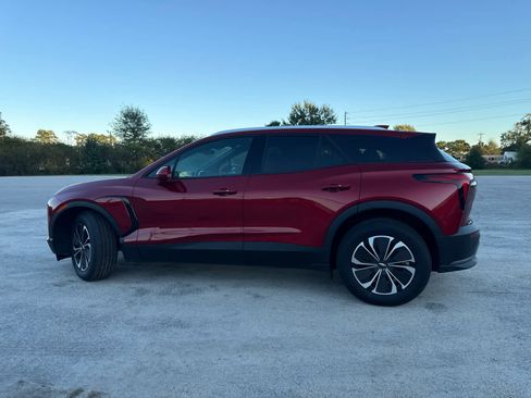 New 2024 Chevrolet Blazer EV LT image 4
