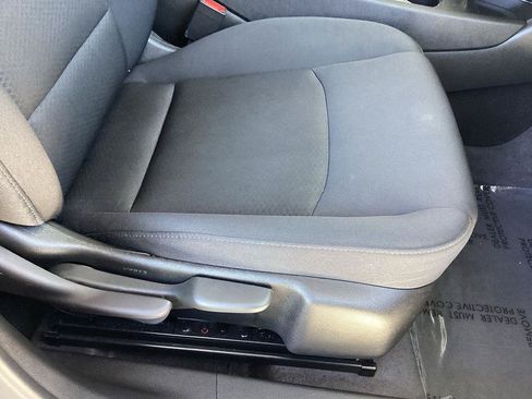 Used 2025 Chevrolet Malibu LT FWD image 18