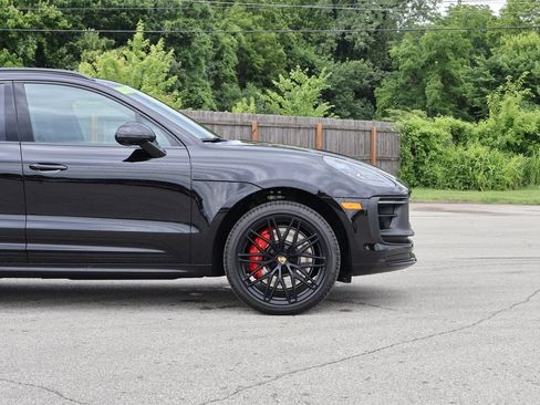 Used 2026 Porsche Macan GTS AWD/4WD image 10