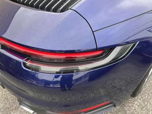 Used 2022 Porsche 911 Carrera RWD image 8