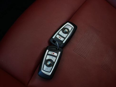 Used 2015 BMW M4 Coupe RWD image 34