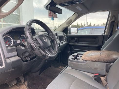 Used 2014 RAM 1500 ST w/ SXT Appearance Group image 3