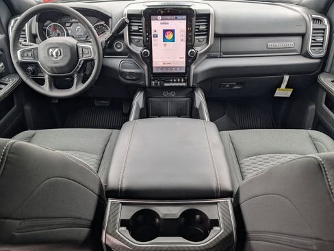 New 2026 RAM 2500 Big Horn AWD/4WD image 9