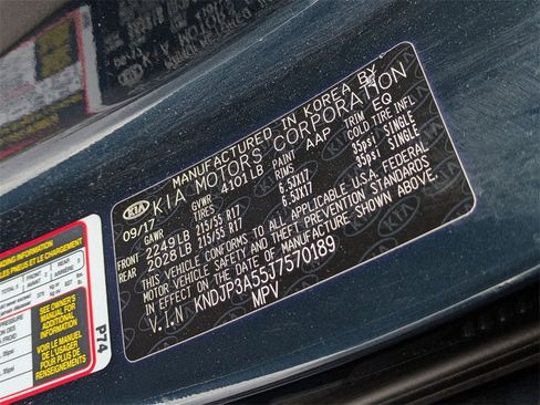 Used 2018 Kia Soul + image 10