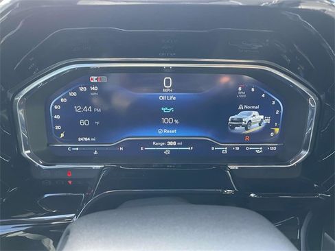 Certified 2024 Chevrolet Silverado 1500 LT Trail Boss w/ Convenience Package II image 27