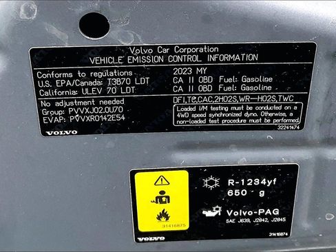 Certified 2023 Volvo XC60 B5 Core w/ Climate Package image 31