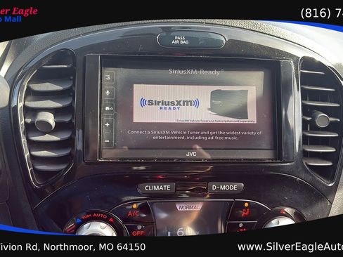 Used 2015 Nissan Juke SV w/ Technology Package FWD image 13