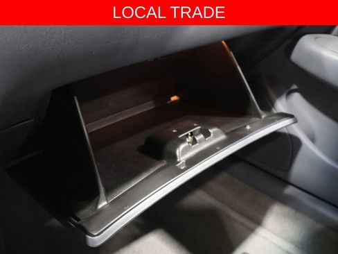 Used 2001 Toyota Camry LE image 25