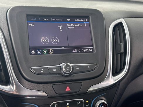 Used 2020 Chevrolet Equinox LT FWD image 14