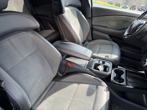 Certified 2025 Ford Mustang Mach-E GT AWD/4WD image 20