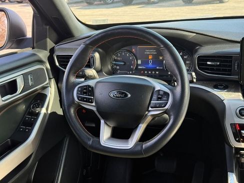 Used 2022 Ford Explorer Timberline image 10