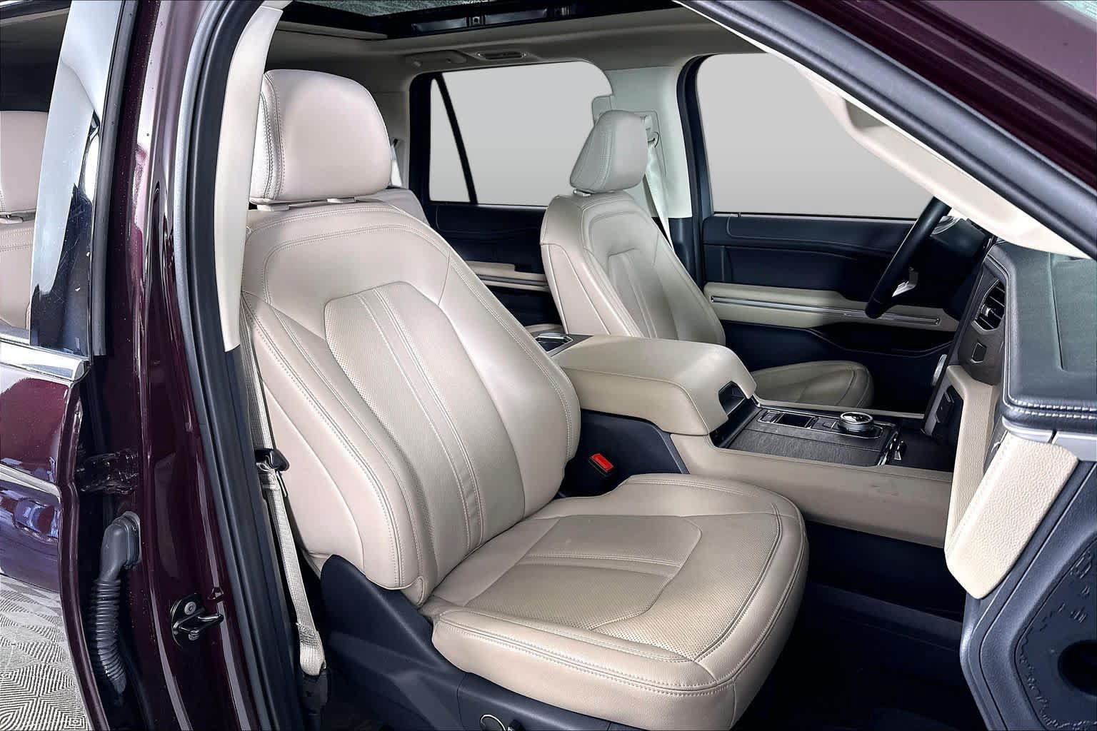 Used 2024 Ford Expedition Max Limited RWD image 9