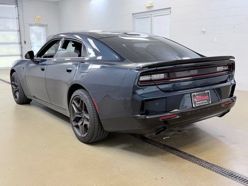 Used 2026 Dodge Charger Scat Pack w/ Blacktop Package AWD/4WD image 7
