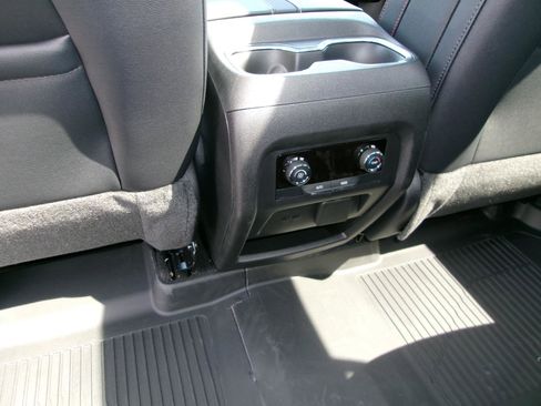 New 2026 Chevrolet Traverse Z71 AWD/4WD image 14
