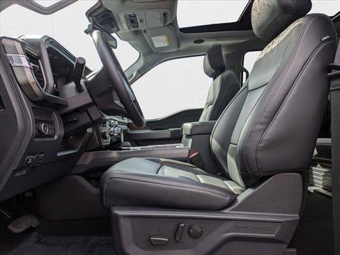 New 2025 Ford F250 Lariat w/ Lariat Ultimate Package image 4
