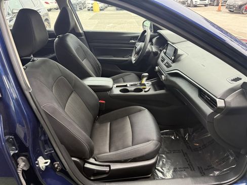 Used 2021 Nissan Altima 2.5 S FWD image 13