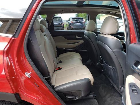 Used 2019 Hyundai Santa Fe AWD image 16