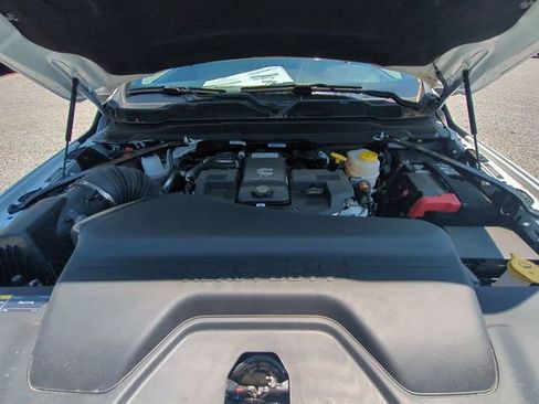 New 2024 RAM 3500 Tradesman image 29