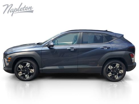 Used 2024 Hyundai Kona SEL FWD image 2