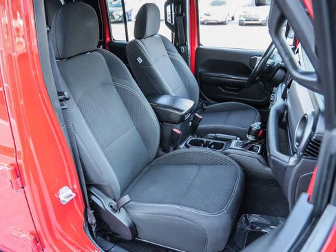 Used 2021 Jeep Gladiator Sport w/ Quick Order Package 24Q 80Th AWD/4WD image 31