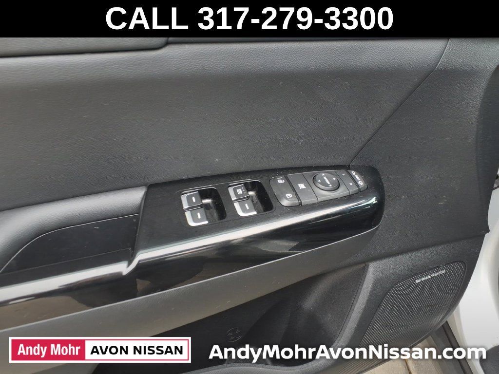 Used 2021 Kia Sportage EX w/ EX Technology Package AWD/4WD image 17