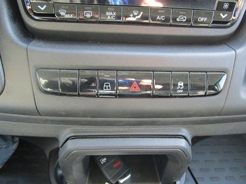 New 2024 RAM ProMaster 2500 w/ Power Group image 25