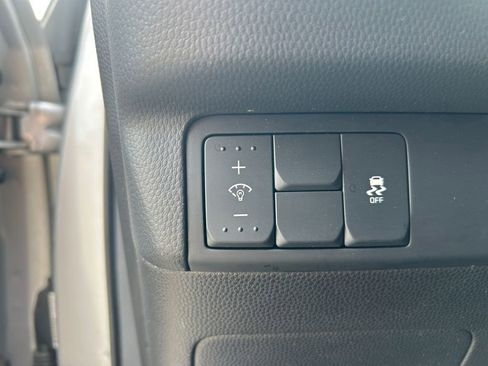 Used 2015 Kia Soul FWD image 19