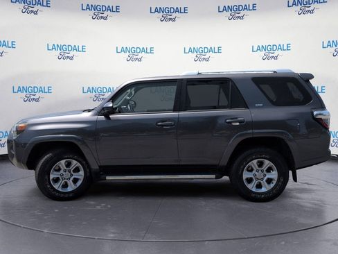 Used 2014 Toyota 4Runner SR5 RWD image 10