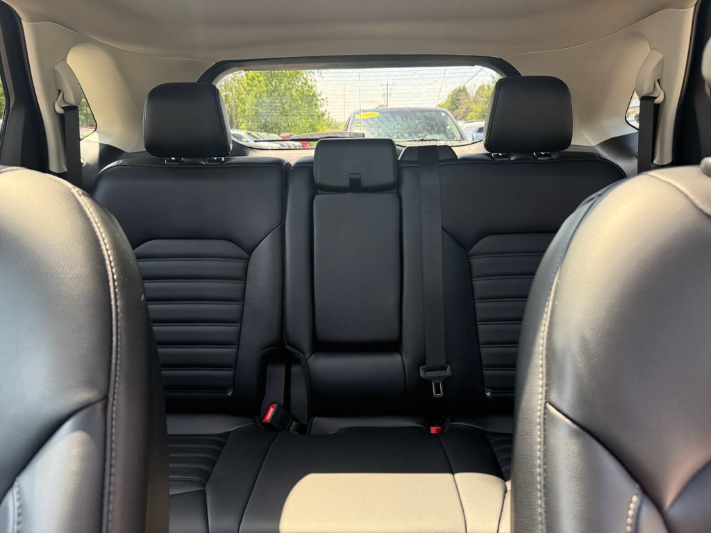 Used 2024 Ford Edge SEL w/ Convenience Package AWD/4WD image 20